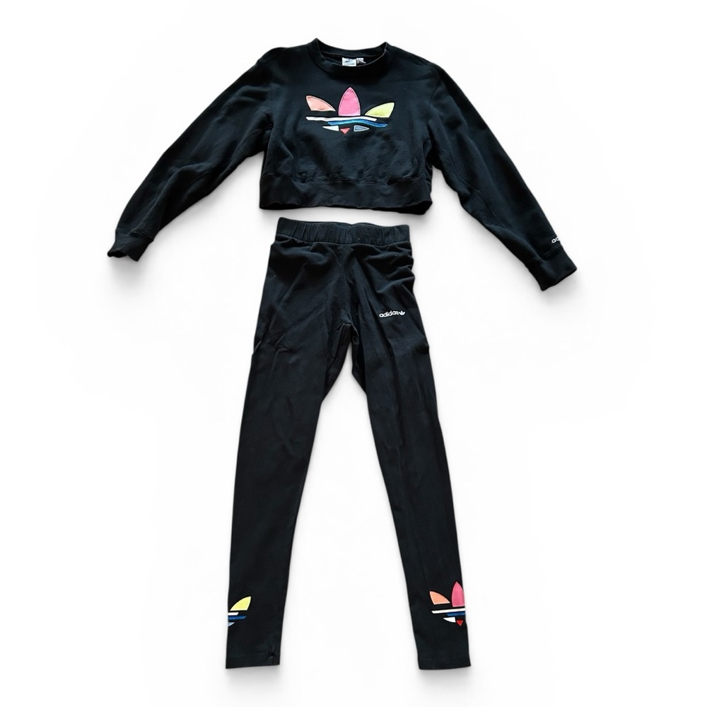 adidas Black Cropped Sweatshirt and Leggings Set with Pastel Logo - Picture 2 of 13